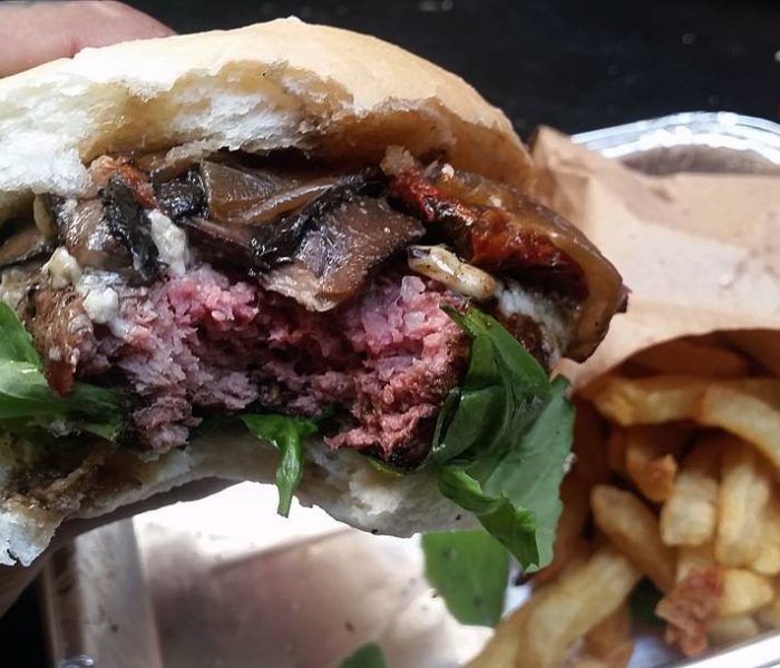 Burger Joint: ¿Cuál hamburguesa pedirías y por qué la “Bleu”?